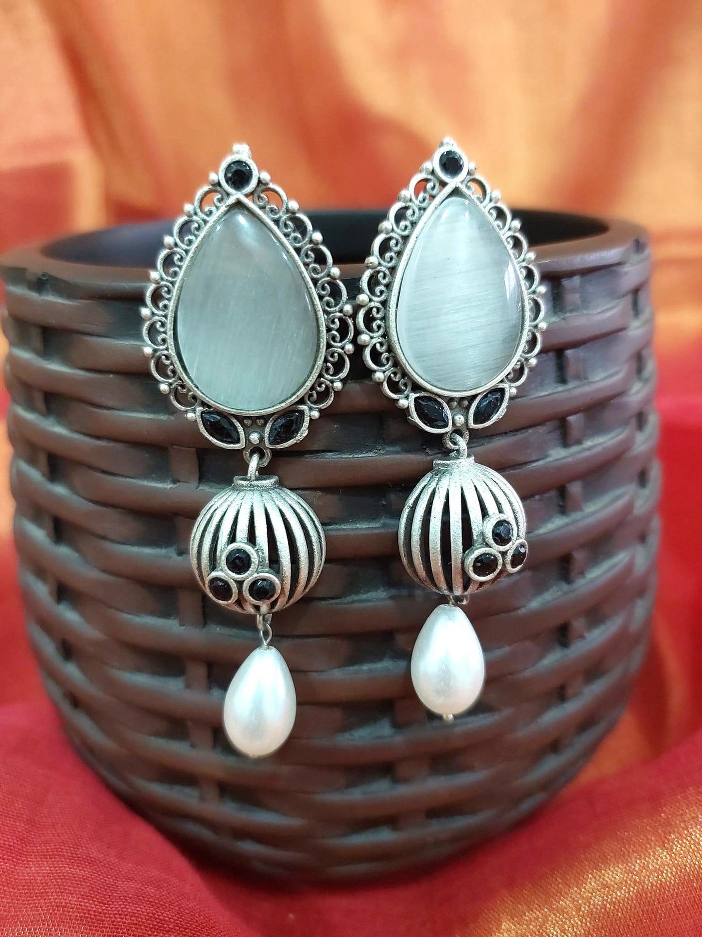Fashion Jewellery Brass Jewellery Brass Glass Dailywear Dangler Earring