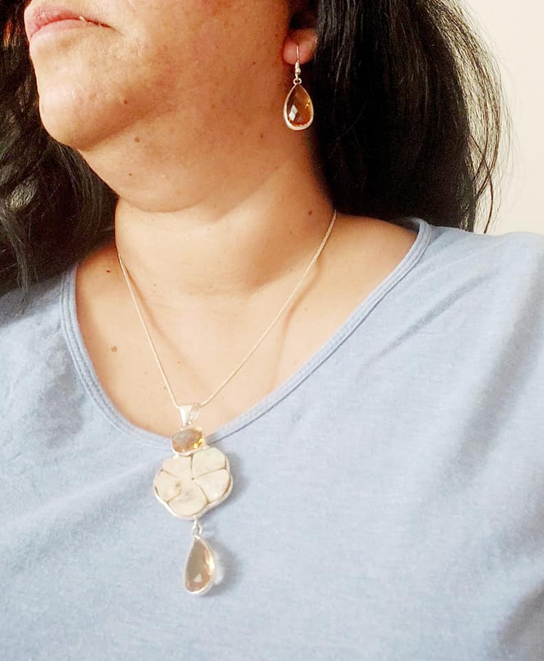 Fashion Jewellery Costume Jewellery Amber Cut Stone Pendent Set