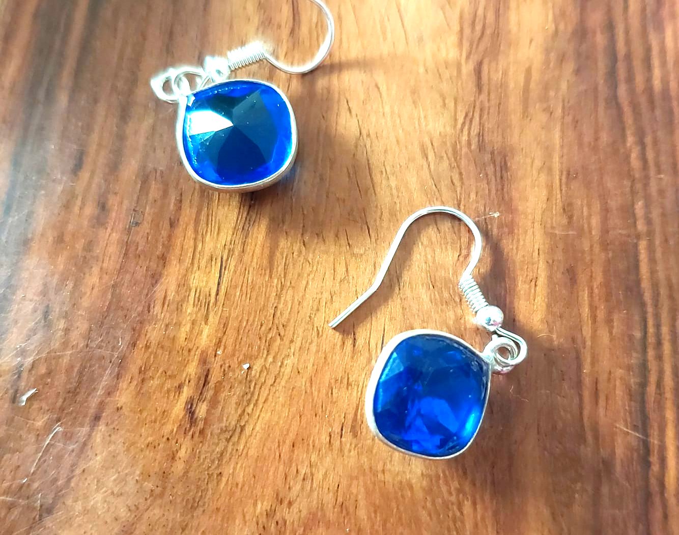Fashion Jewellery Costume Jewellery Blue Cut Stone Pendent Set