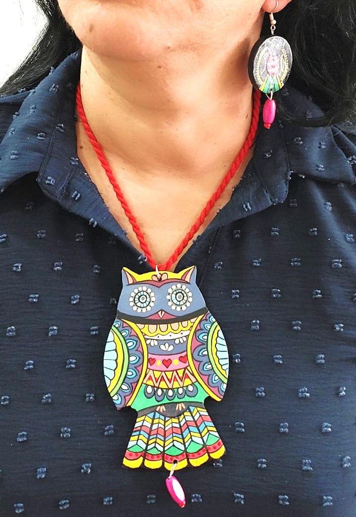 Handpainted Wood Jewellery Own Handpainted Silver Fusion Necklace Set