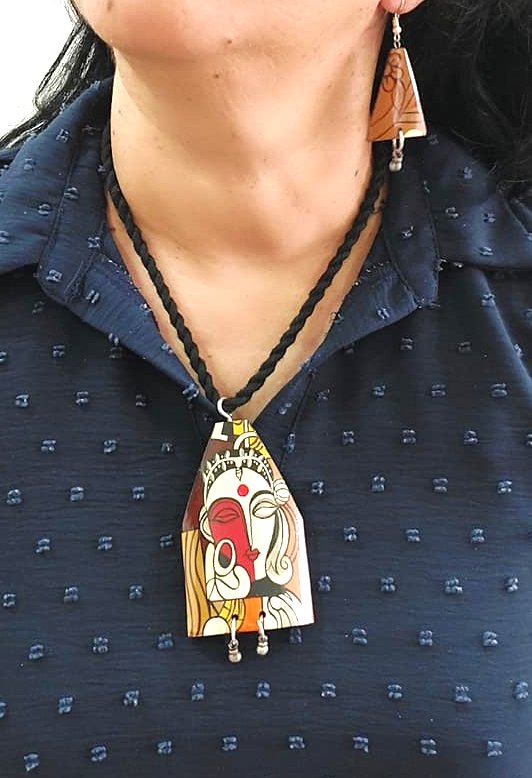 Handpainted Wood Jewellery Warli Handpainted Silver Fusion Necklace Set