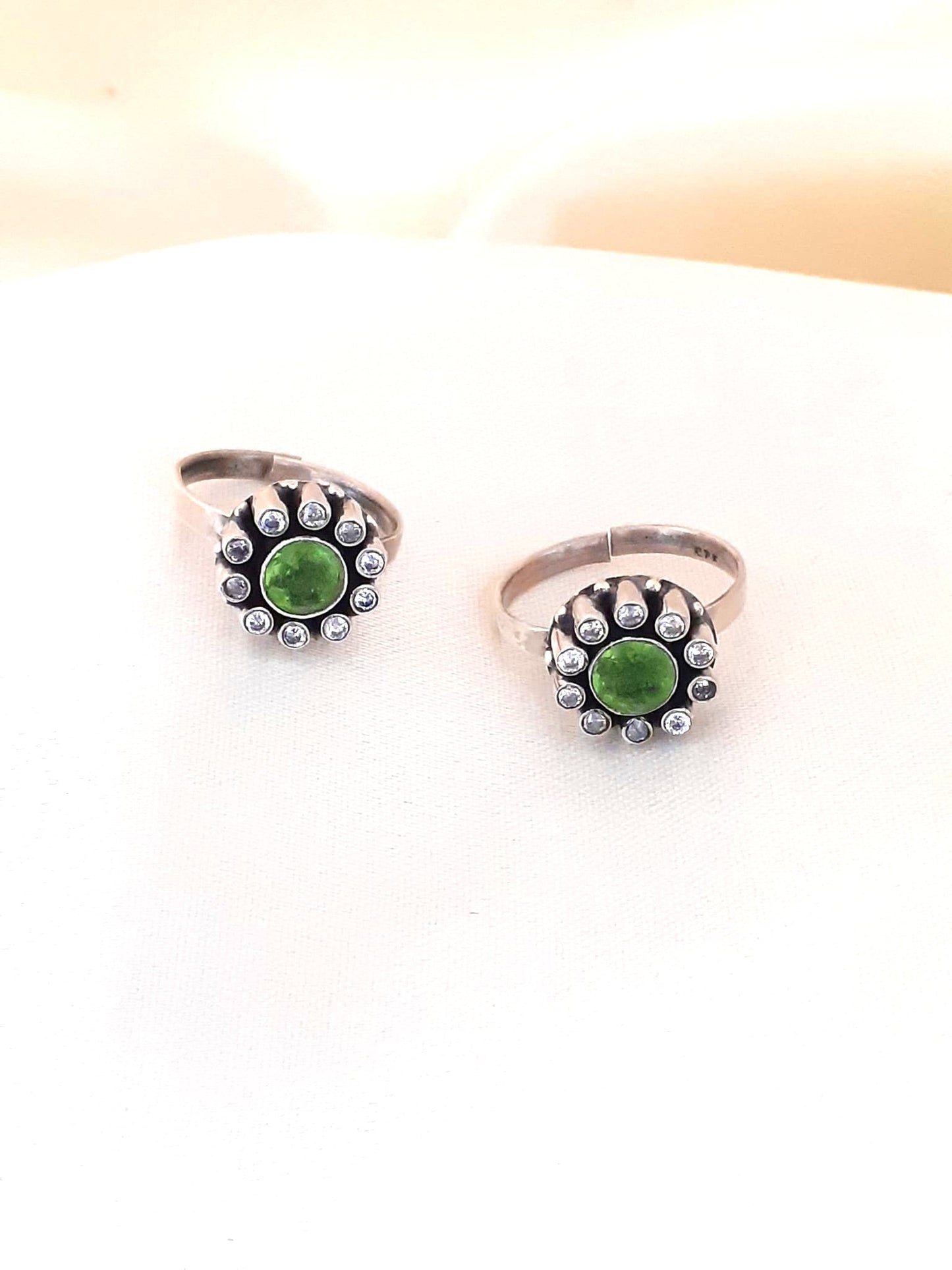 Sterling Silver Jewellery..Sterling Silver Toe Rings Silver Green Zircon Toe Rings...Bichue