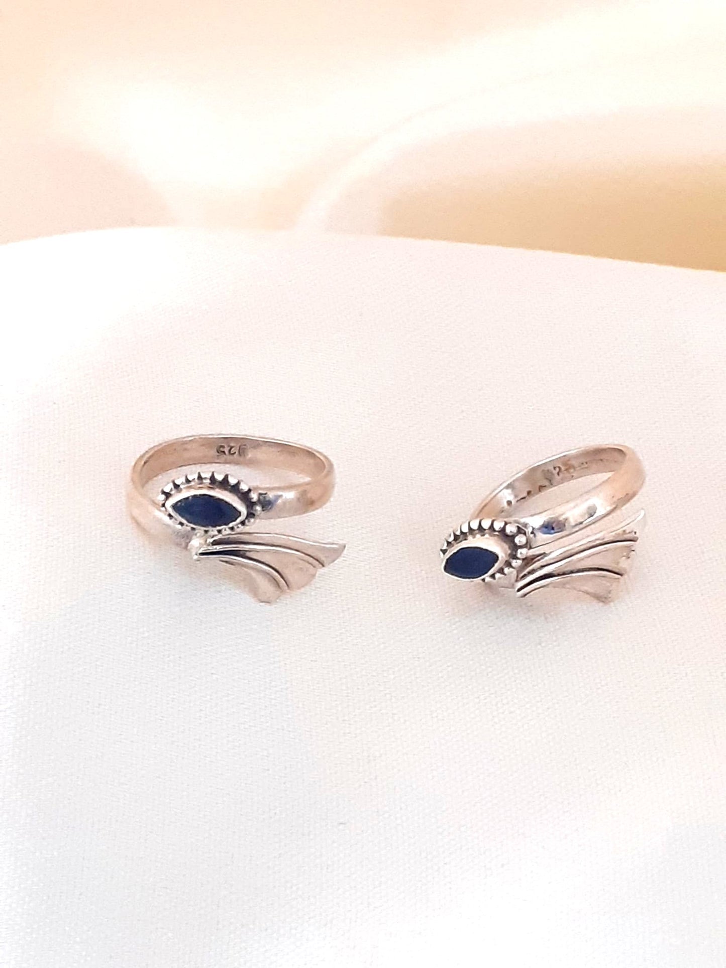 Sterling Silver Jewellery..Sterling Silver Toe Rings Silver Neelam Embeded Toe Ring..Bichue