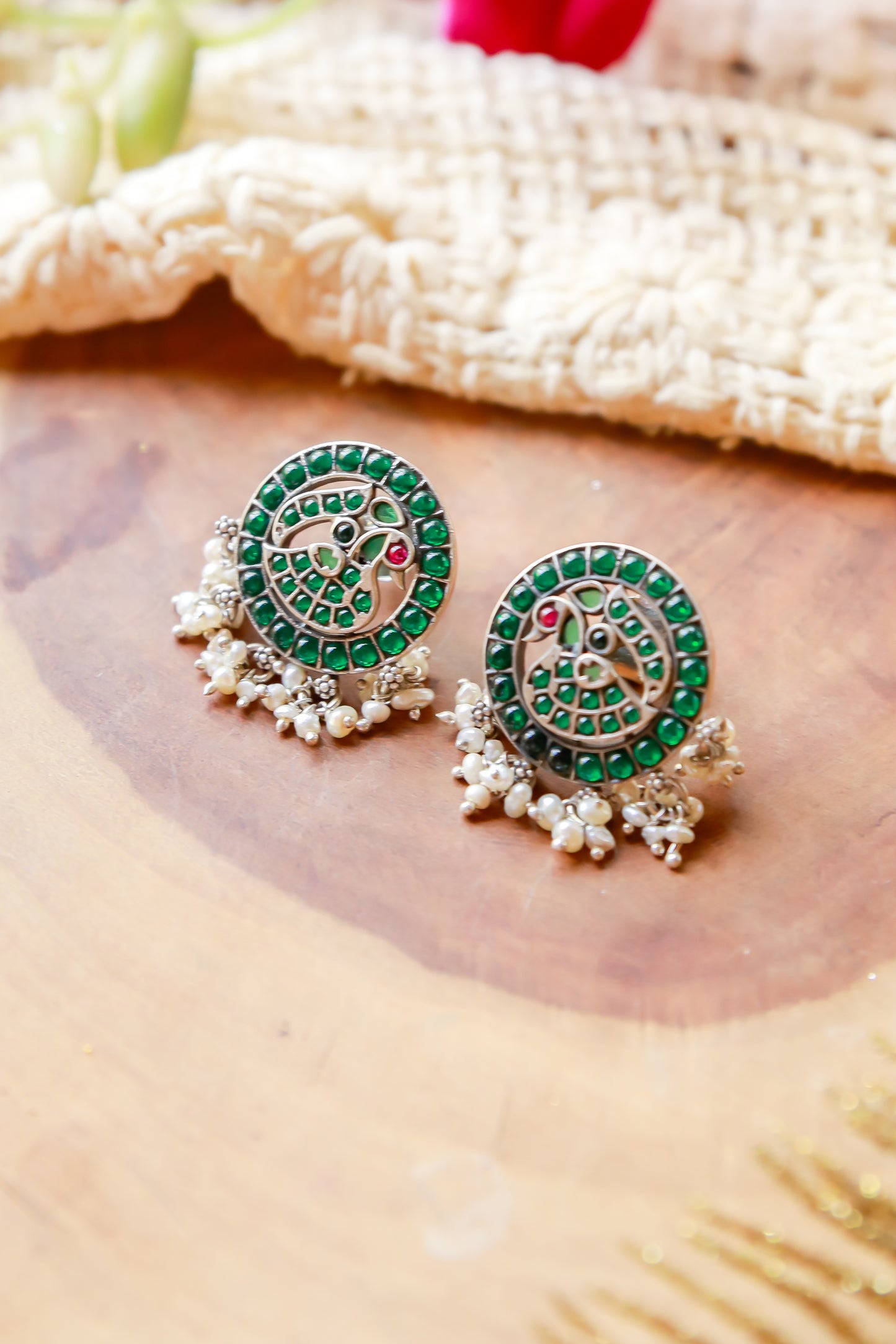 Sterling Silver Jewellery..Sterling Silver Zirccon Stud Silver Emerald Kemp Stud..Kundan