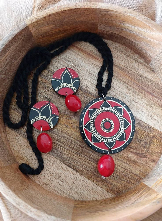 Wooden Jewellery Madhubani Flower Fusion Necklace Set | Handcrafted Artistry
