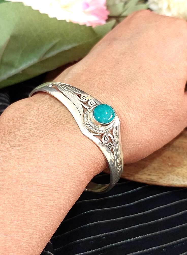 Sterling Silver Jewellery..Sterling Silver Cuff Bangle Silver Cuff Bangle Silver Turquoise  Round Studed  Cuff Bangle..Trendy